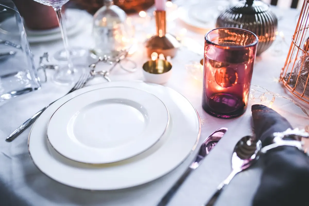 How to Host a Burns Night Supper: Menu, Toasts and Table Setting